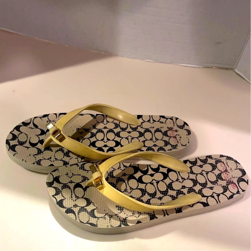 COACH Flip Flops